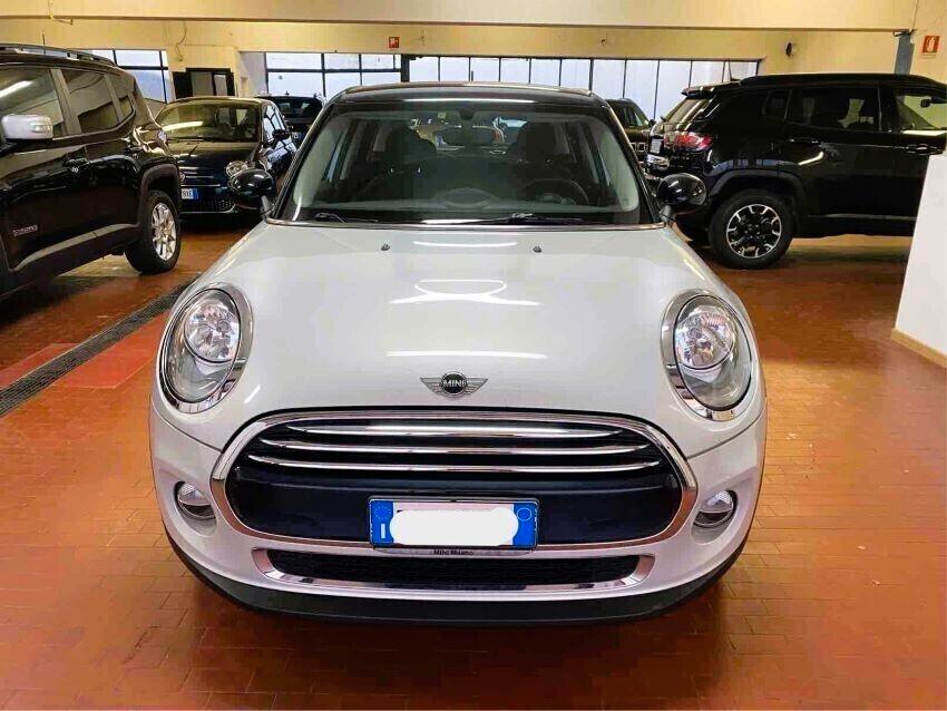 Mini 1.5 Cooper D 5 porte Cambio Automatico