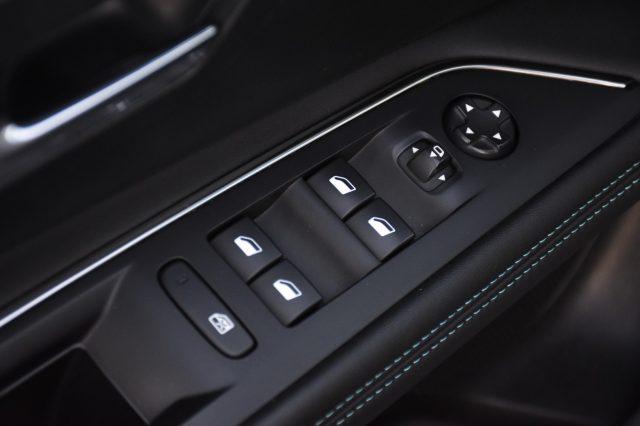 PEUGEOT 3008 BlueHDi 130 S&S EAT8 Allure