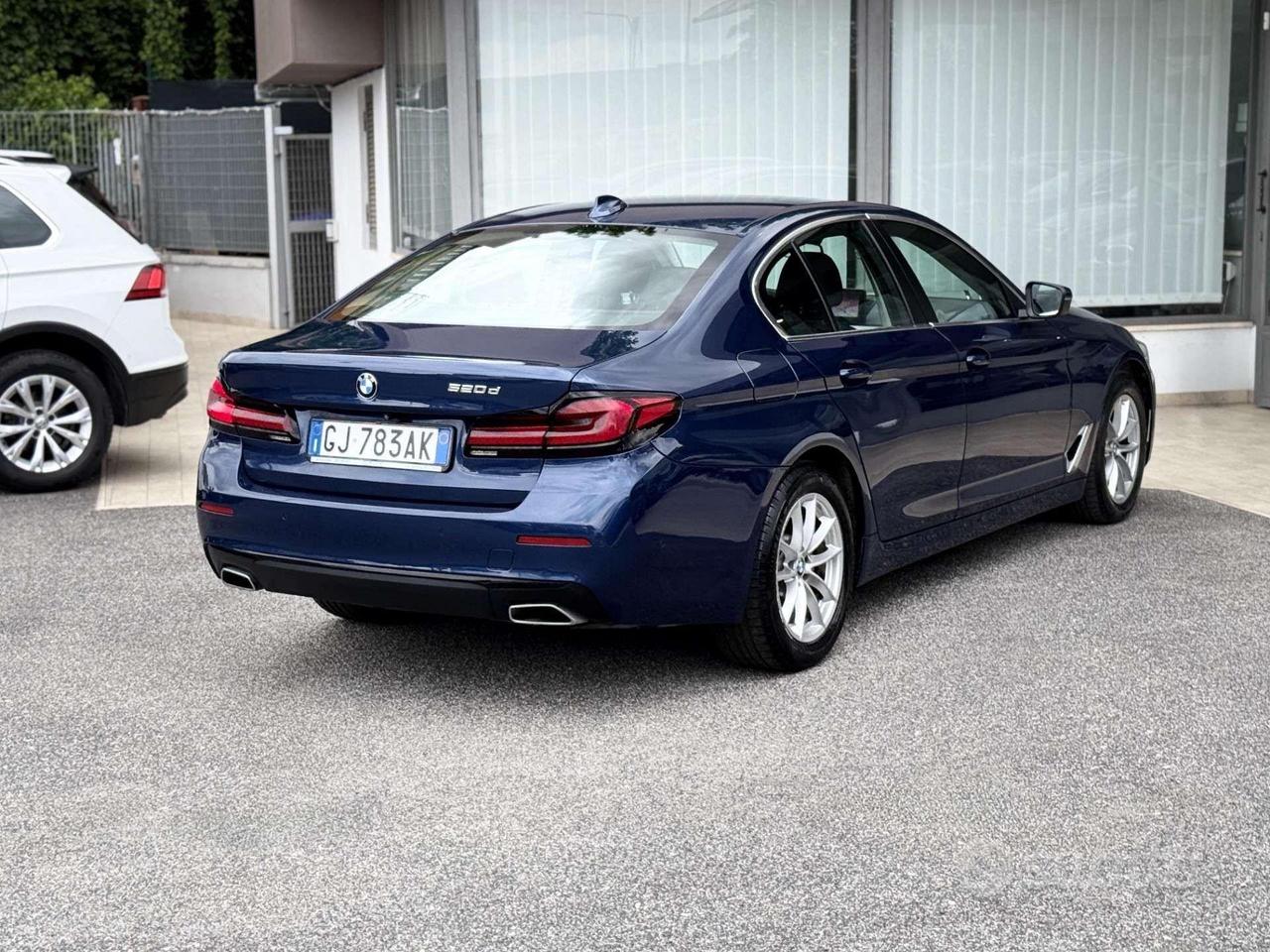 BMW 520 2.0 D 190CV 48V Auto. E6 2022