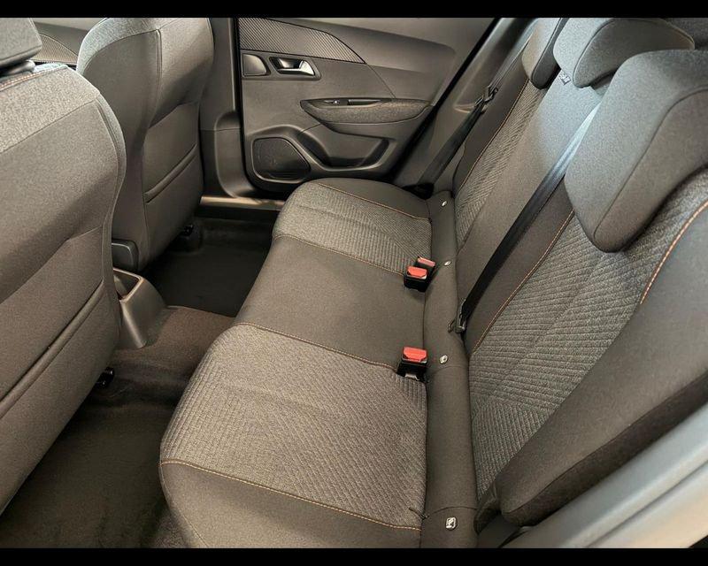 Peugeot 2008 Style Hybrid 145 e-DCS6