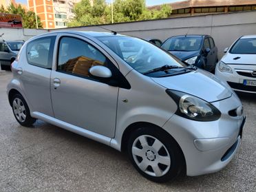 Toyota Aygo 1.0 Benzina 5 porte AUTOMATICA 2008