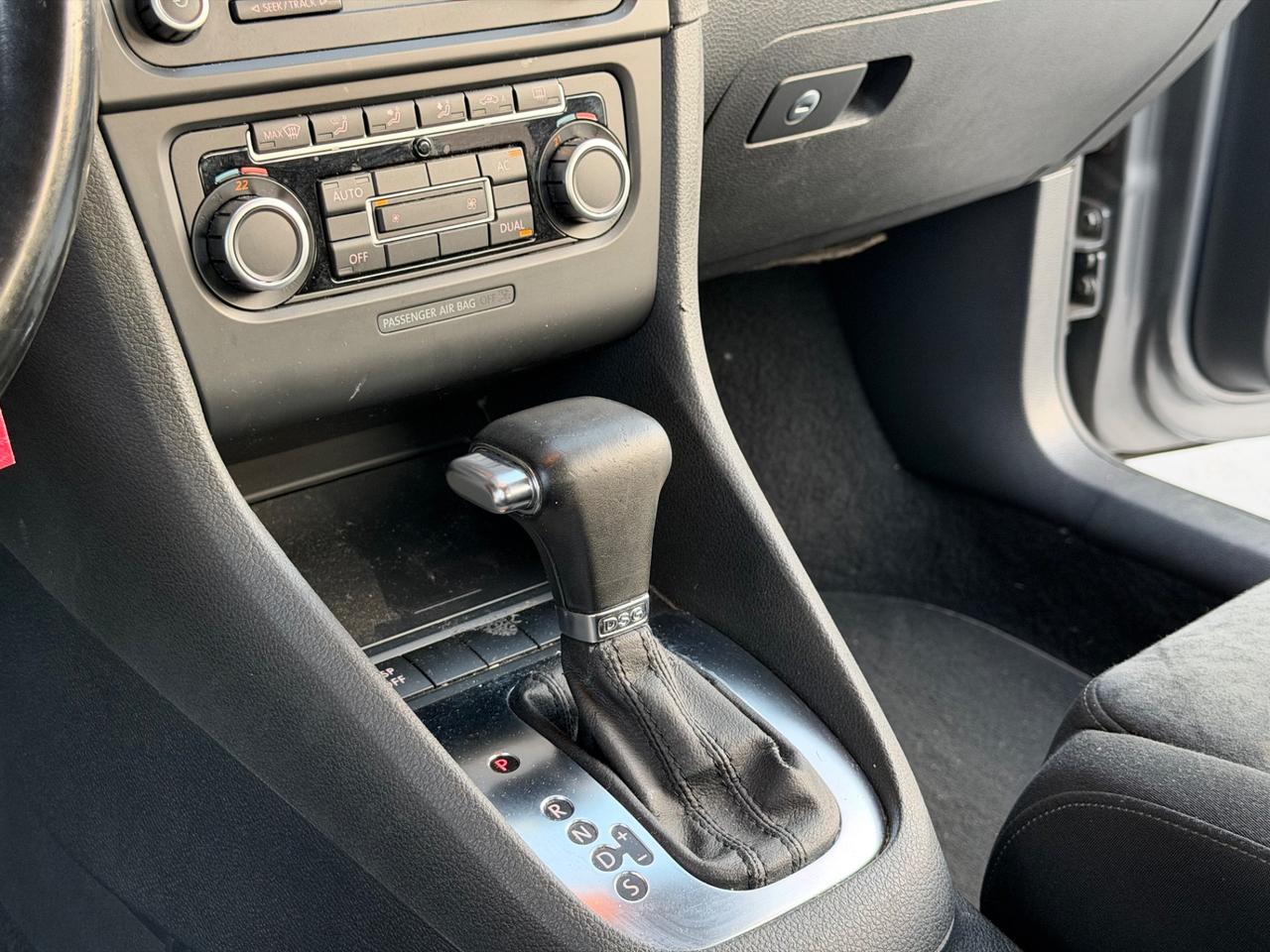 Volkswagen Golf 2.0 TDI 140CV DPF DSG 5p. Highline