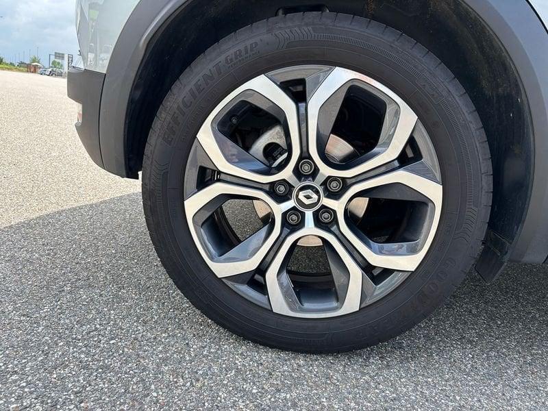 Renault Captur 1.6 E-TECH Hybrid Techno Fast Track Auto