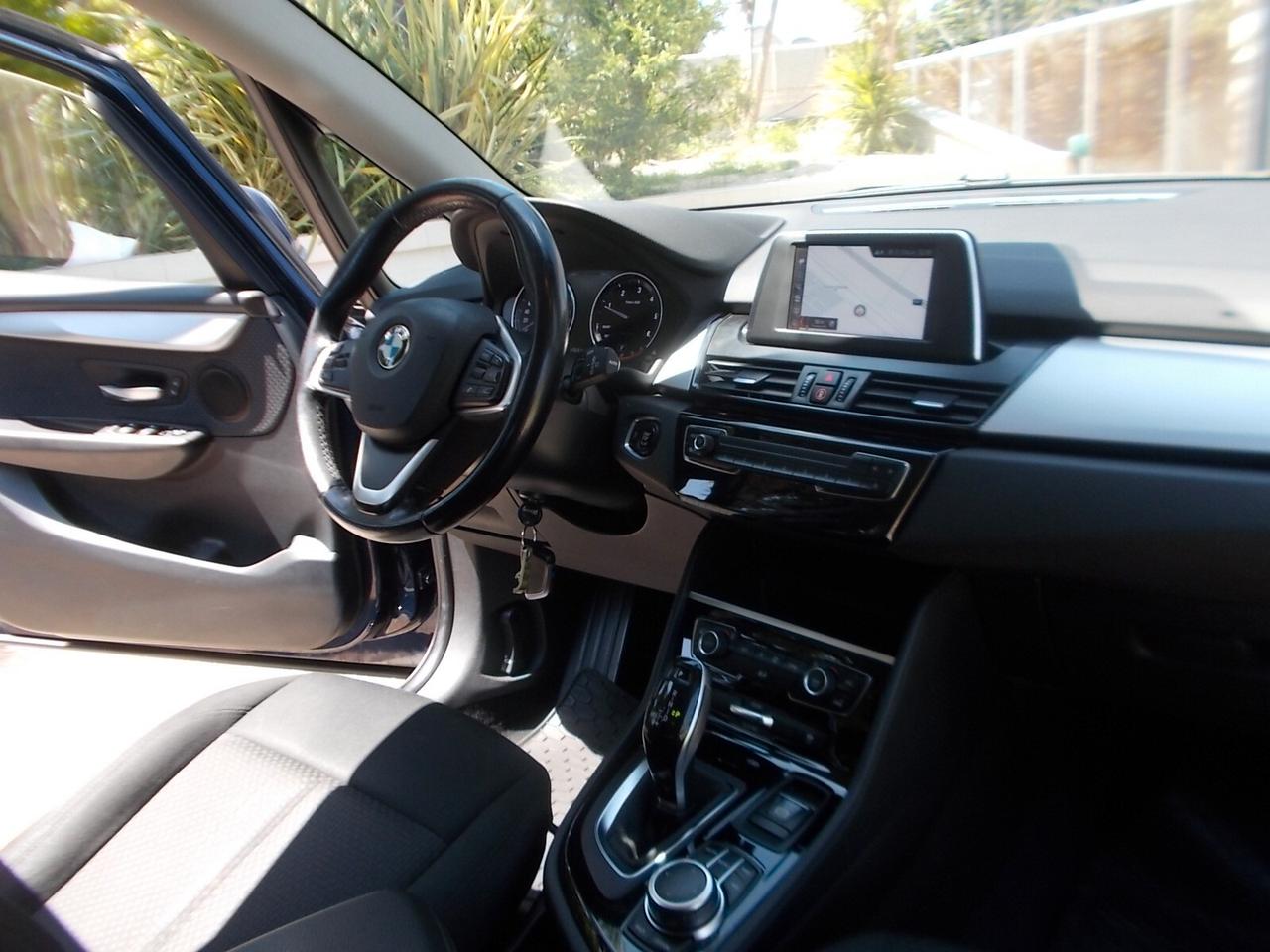 Bmw 220d Active Tourer Advantage Autom.