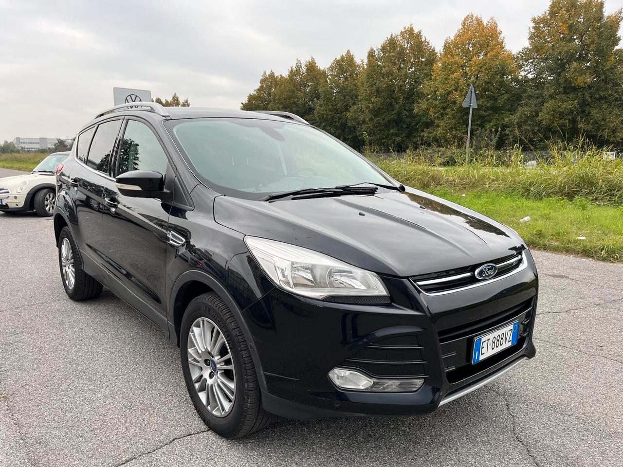 Ford Kuga 2.0 TDCI 140 CV 4WD Powershift
