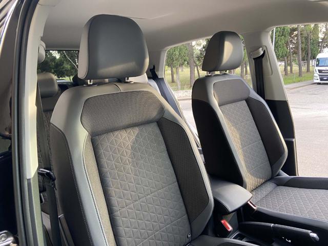 VOLKSWAGEN T-Cross 1.0 TSI 110 CV DSG Style VIRTUAL-CERCHI DA 17''