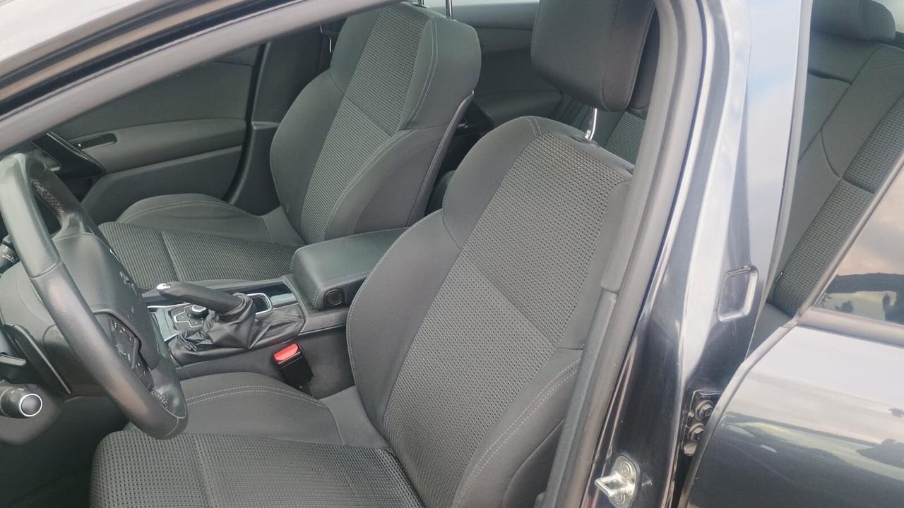 Peugeot 508 1.6 e-HDi 115CV cambio robotizzato S&S SW Access