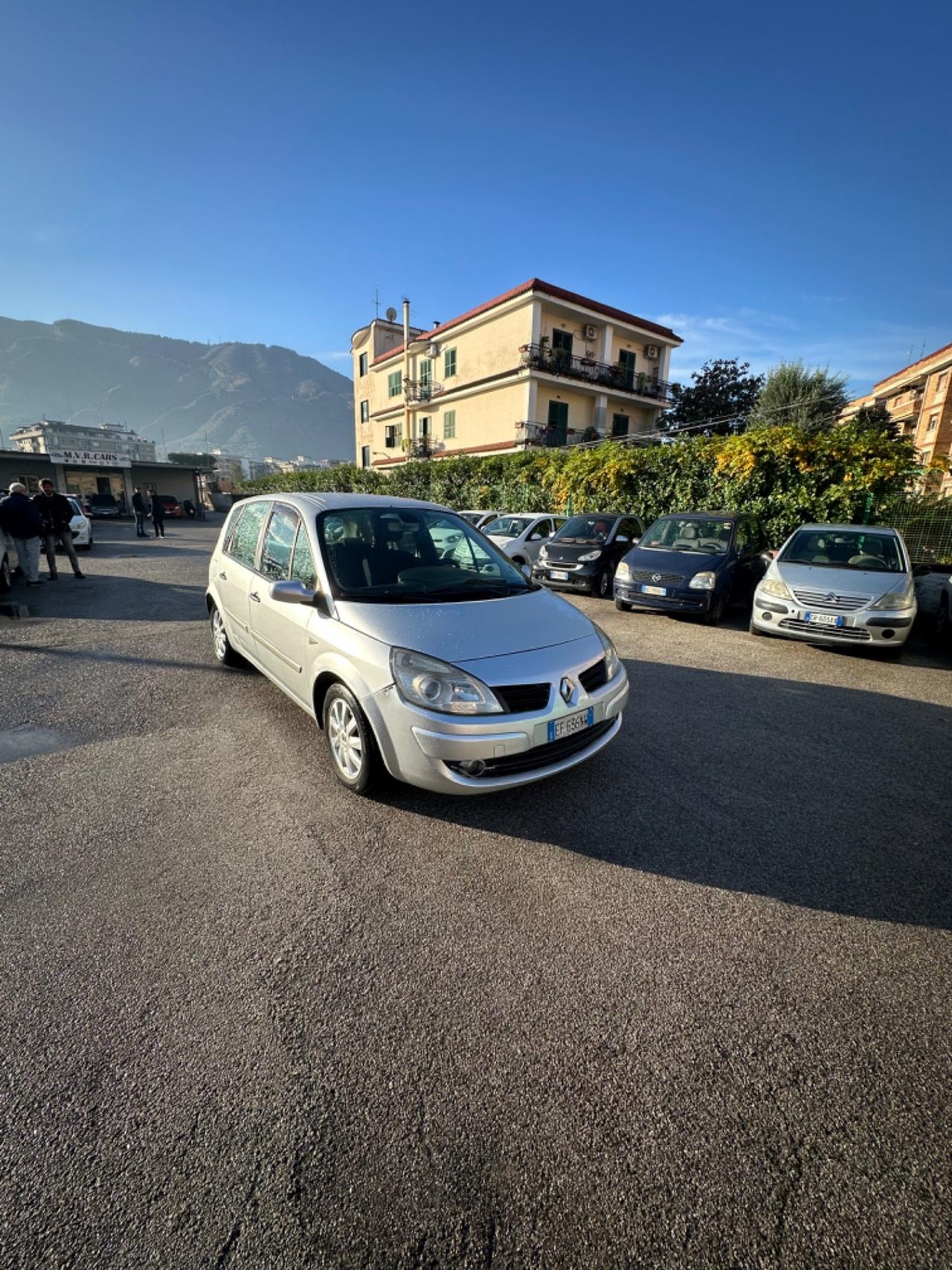 Renault Scenic Scénic 1.5 dCi/105CV Luxe