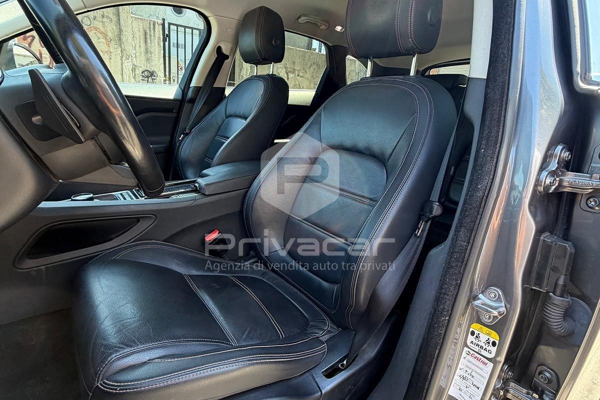 JAGUAR F-Pace 2.0 D 180 CV AWD aut. Prestige