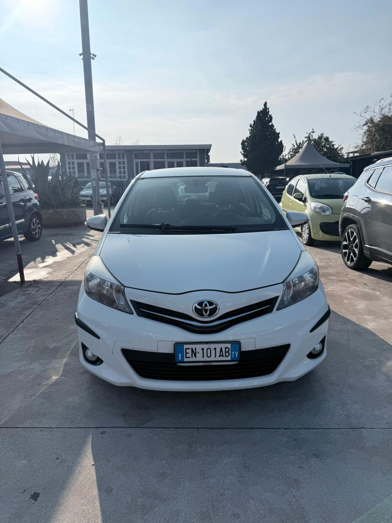 Toyota Yaris 1.4 D-4D 5 porte Lounge