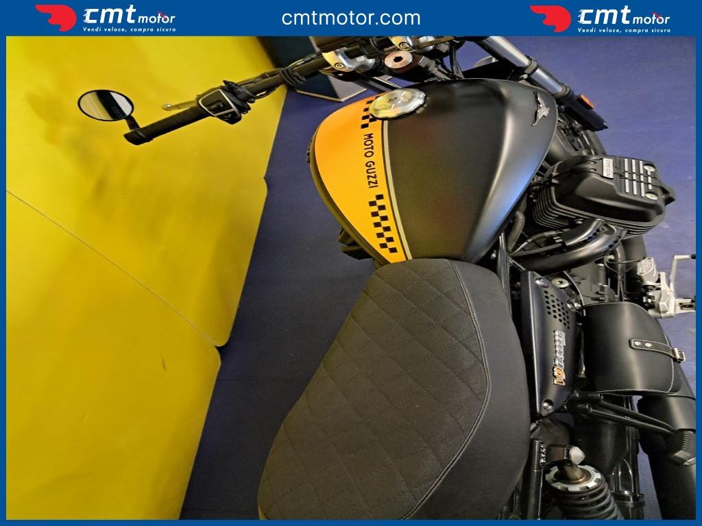 Moto Guzzi V9 - 2017