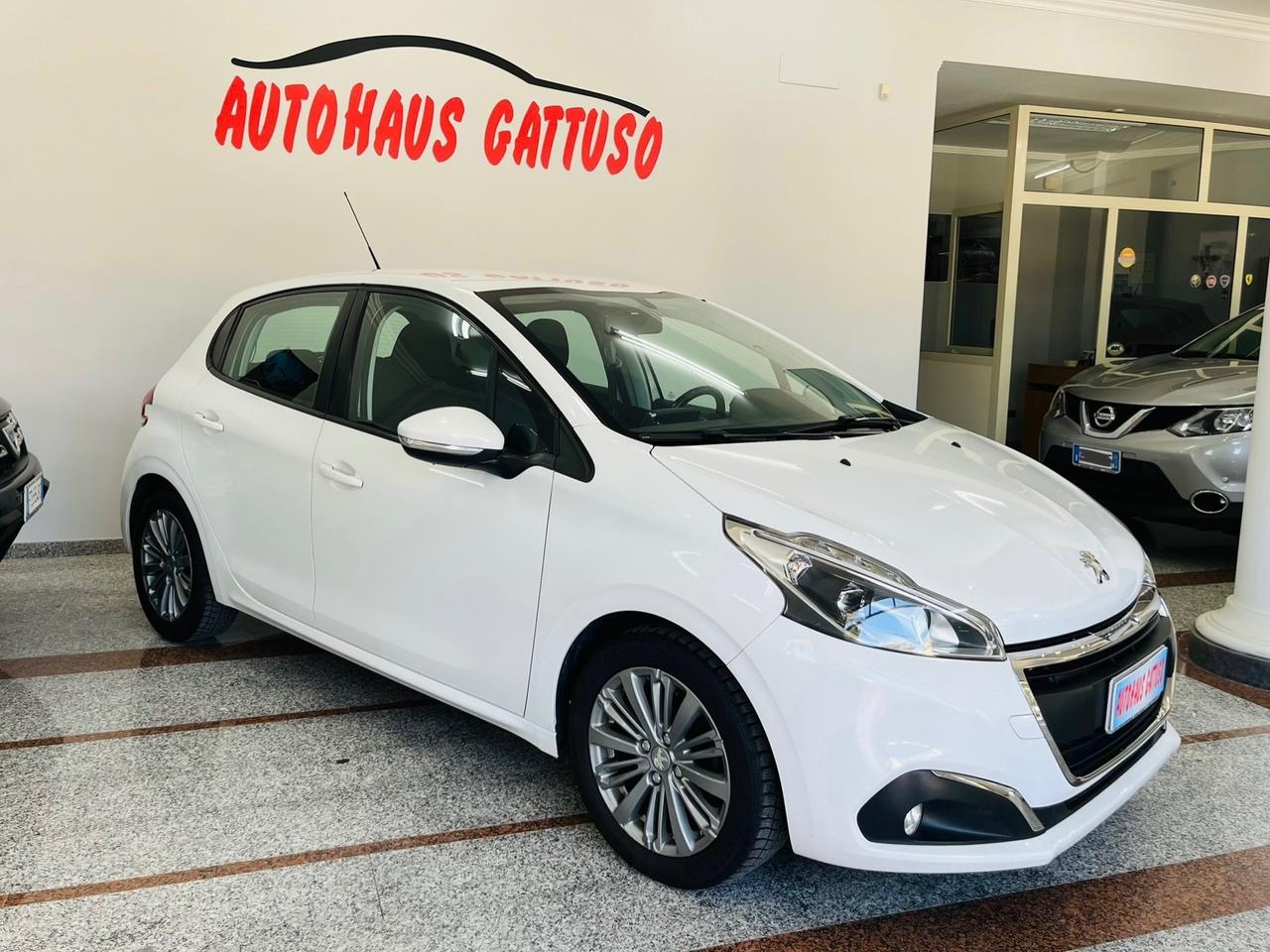 Peugeot 208 BlueHDi 75 5 porte Allure anno 2017