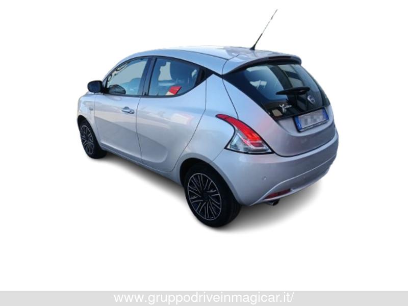 Lancia Ypsilon Ypsilon 1.2 69 CV 5 porte Elefantino