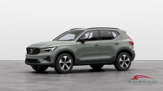 VOLVO XC40 B3 Mild hybrid Benzina Plus Dark