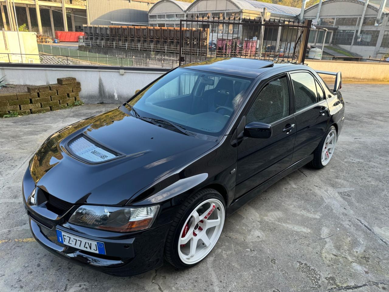 Mitsubishi Lancer 2.0 4p. 4WD Evo VIII