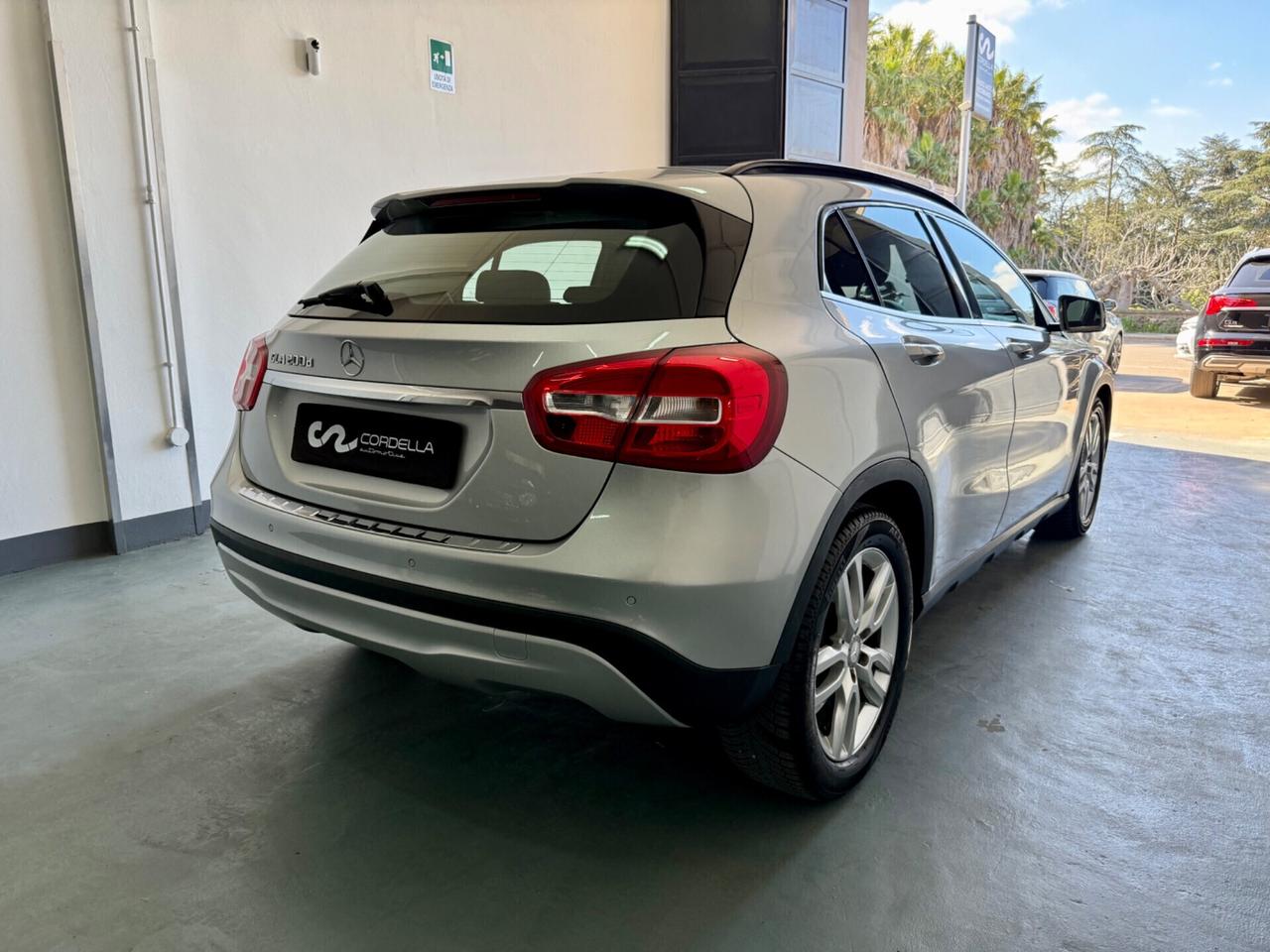 Mercedes-benz GLA 200 d Sport Auto