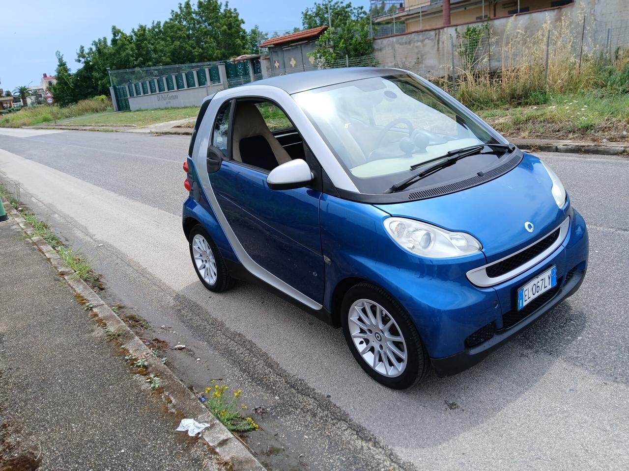 Smart ForTwo 1000 52 kW coupé passion