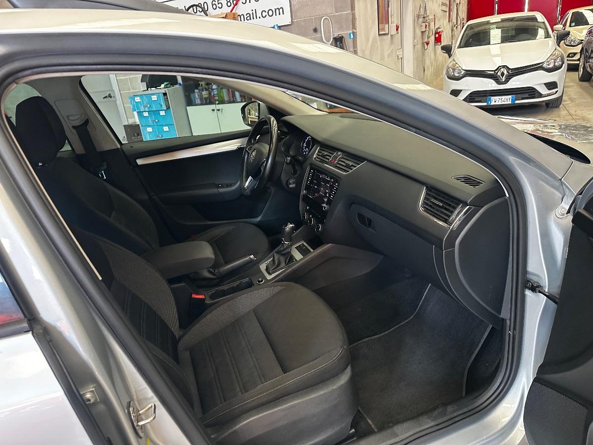 SKODA - Octavia - 1.6 TDI SCR 115 CV DSG Style