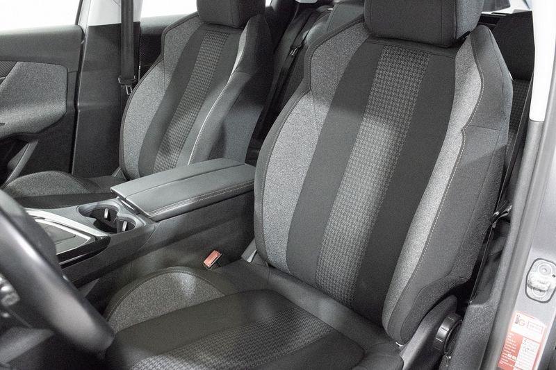 Peugeot 3008 BlueHDi 130cv S&S Business