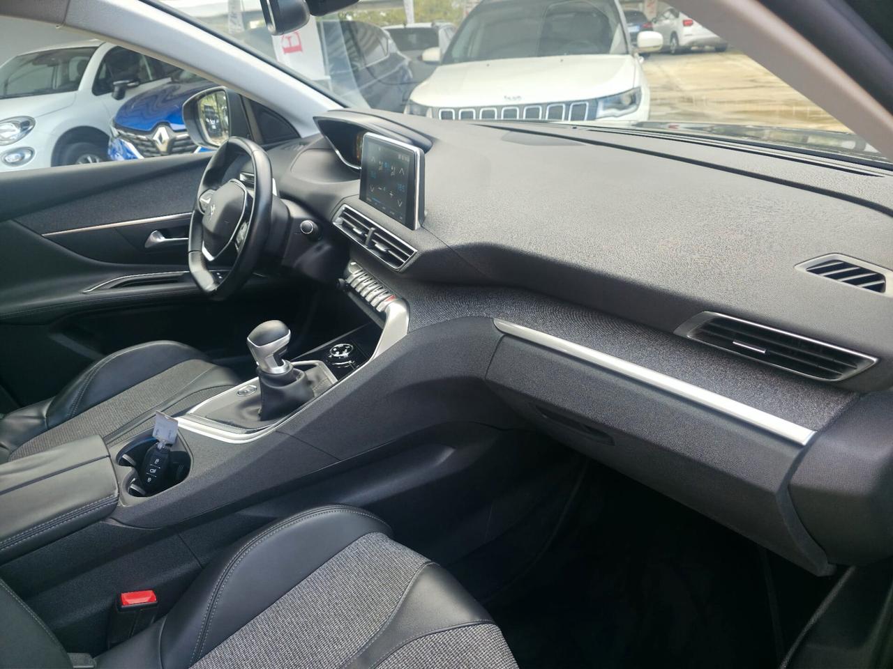 Peugeot 3008 BlueHDi 120 S&S EAT6 Allure
