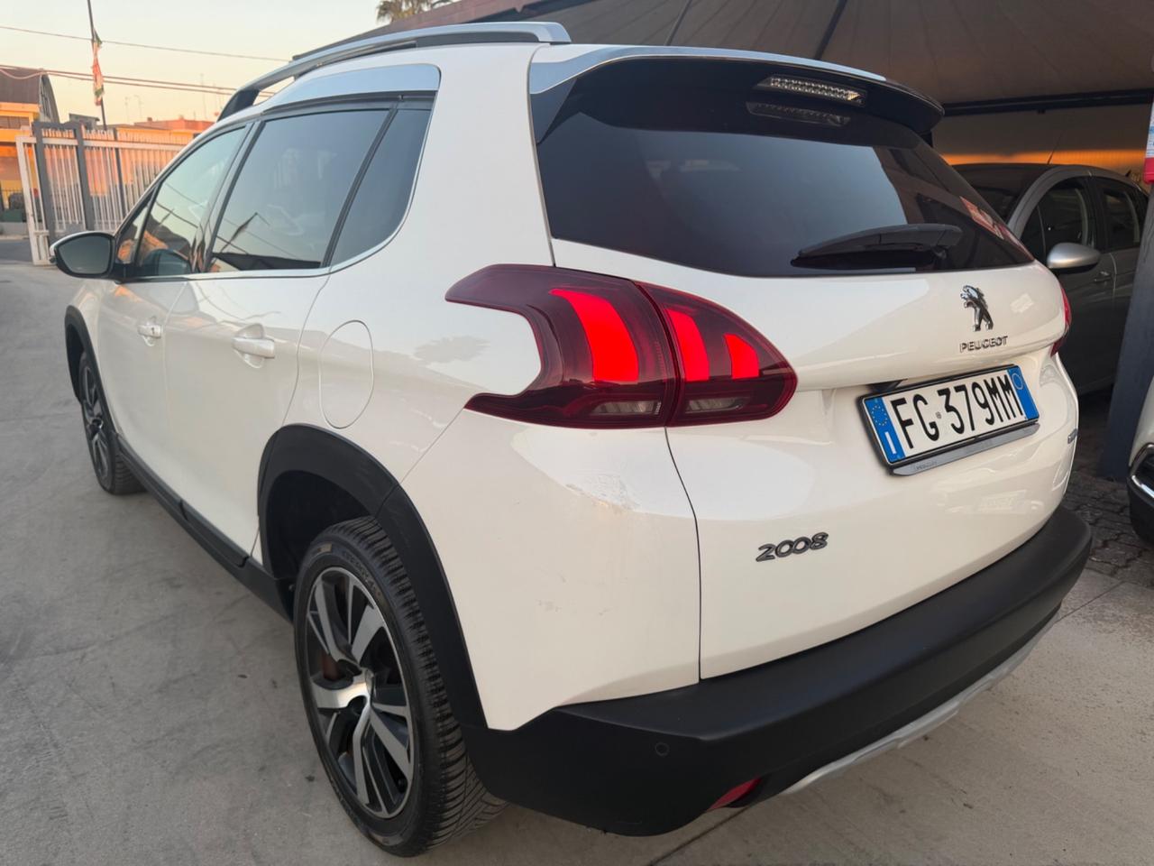 Peugeot 2008 1.6 DIESEL 120 CV - TETTO PANORAMICO