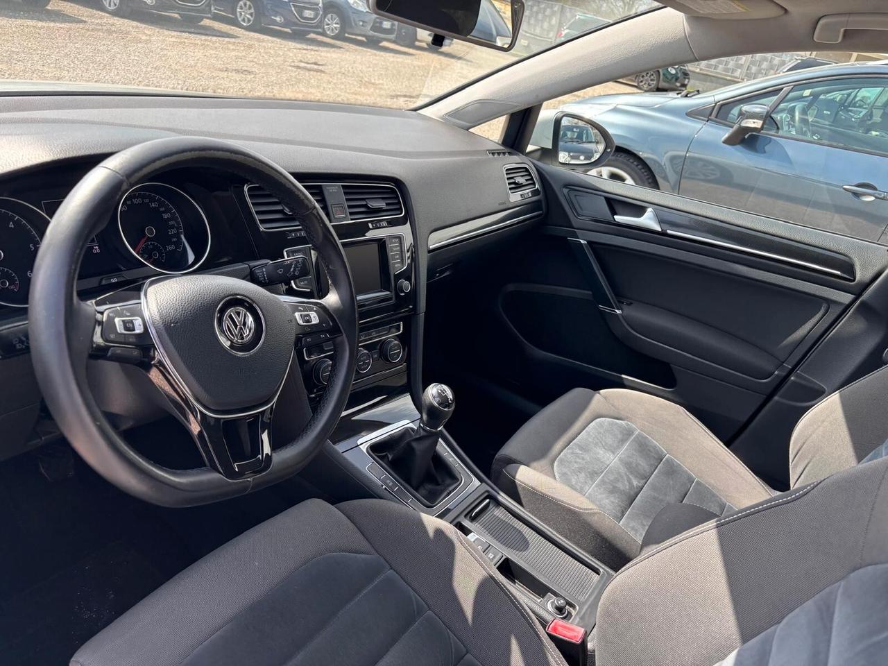 Volkswagen Golf 1.6 TDI 5 porte - 2013
