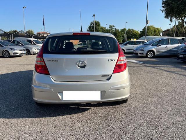 HYUNDAI i30 1.6 CRDi VGT 16V 115CV 5p. Dynamic