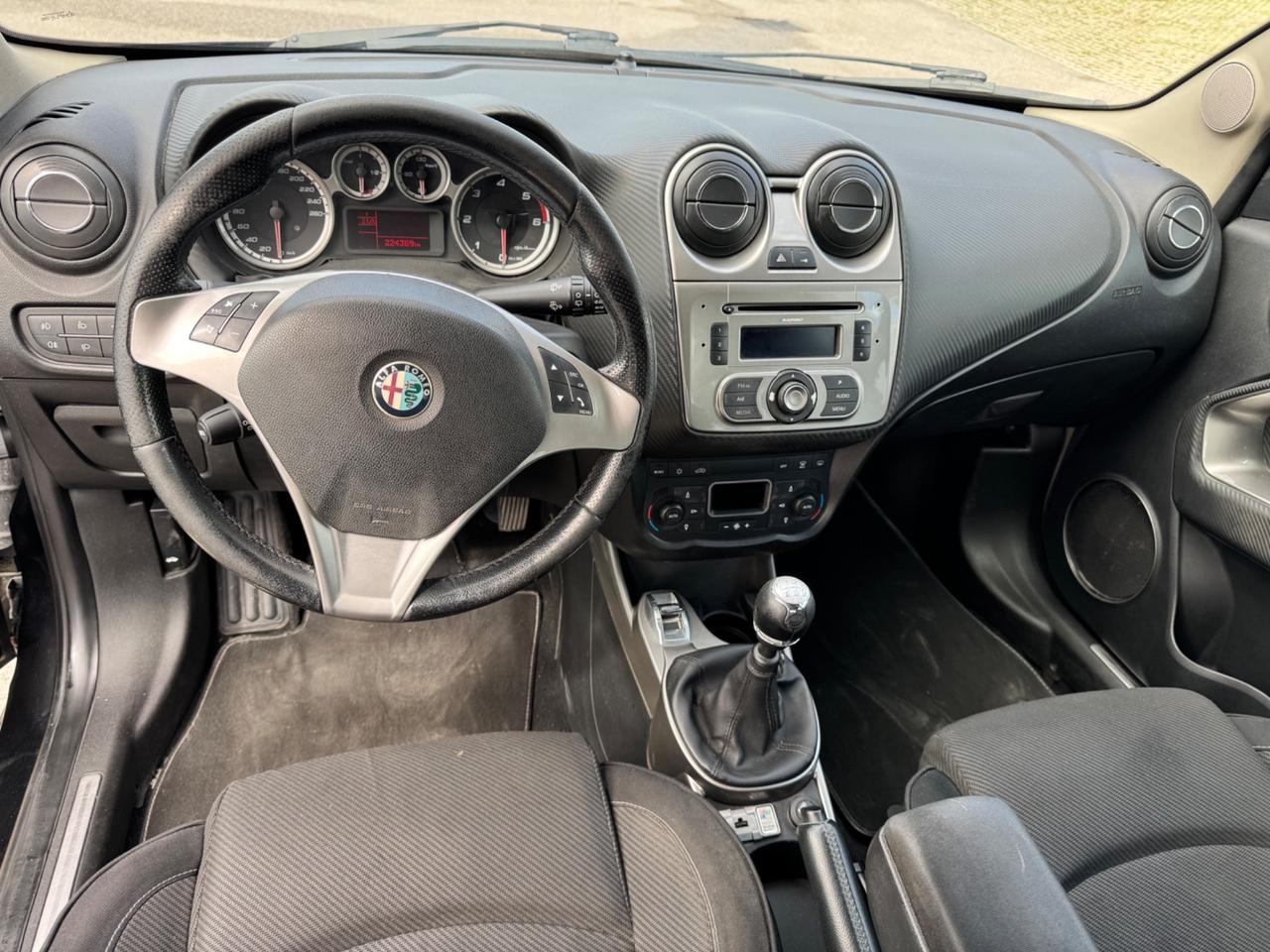 Alfa Romeo MiTo 1.3 JTDm 16V 90 CV Distinctive Sport Pack