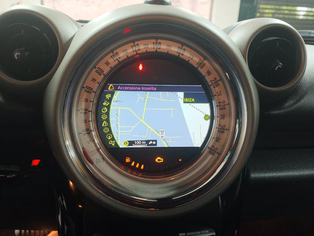 Mini Countryman Cooper SD 2.0 ALL4 leggi
