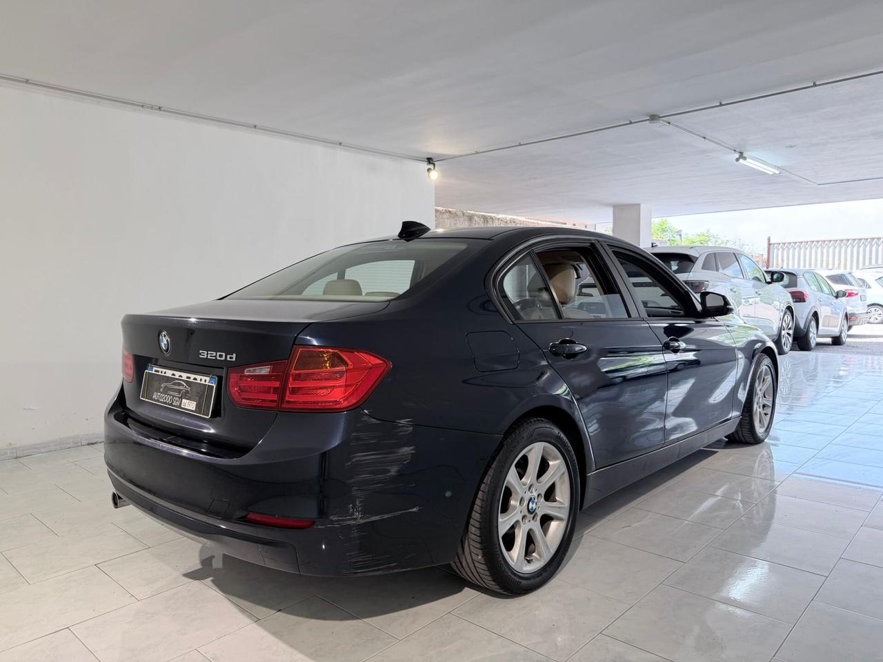 Bmw 320d Luxury 2.0D 185 CV PELLE+XENO