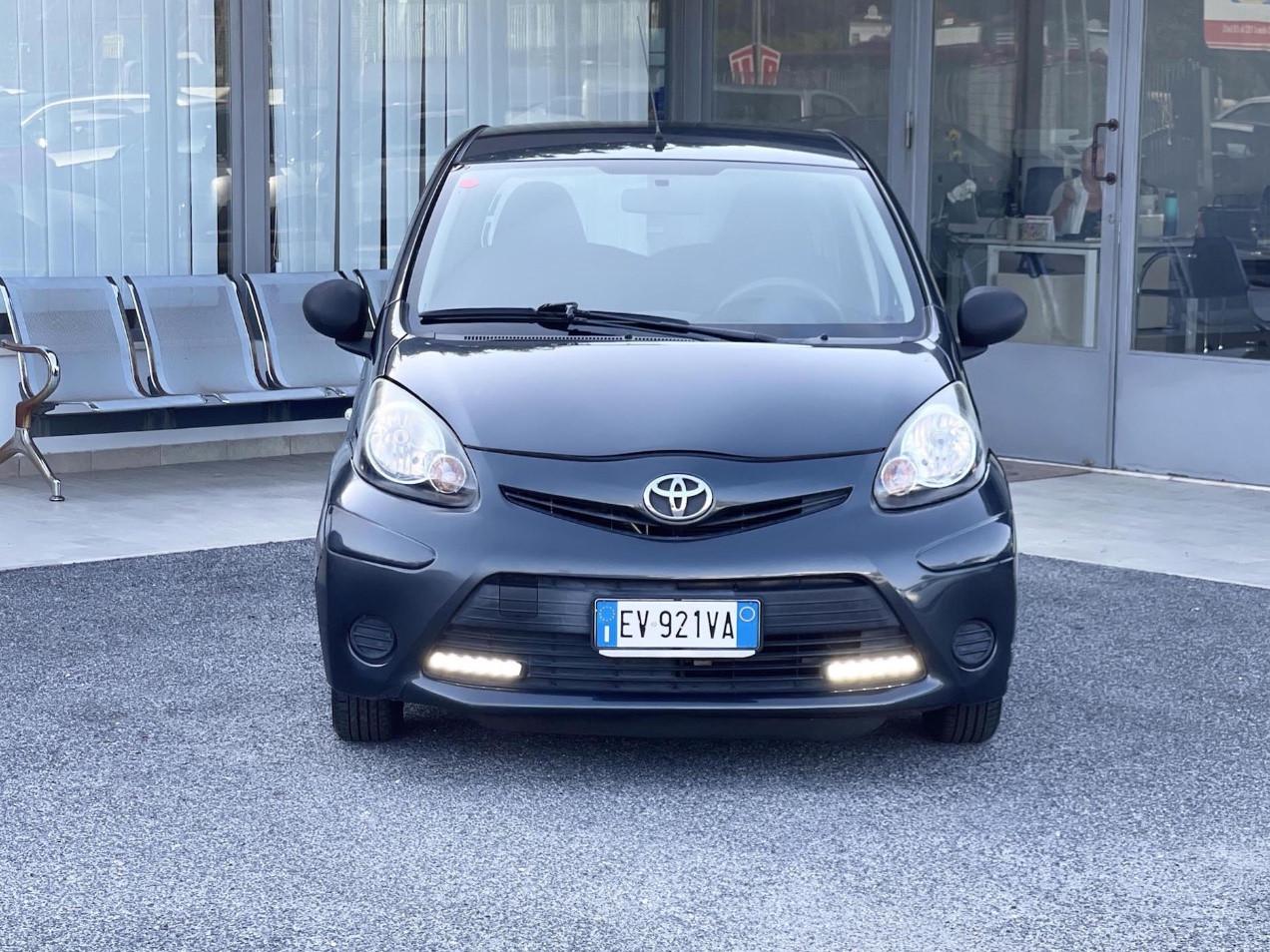 Toyota Aygo 5 Porte 1.0 Benzina 68CV E5 Neo - 2014