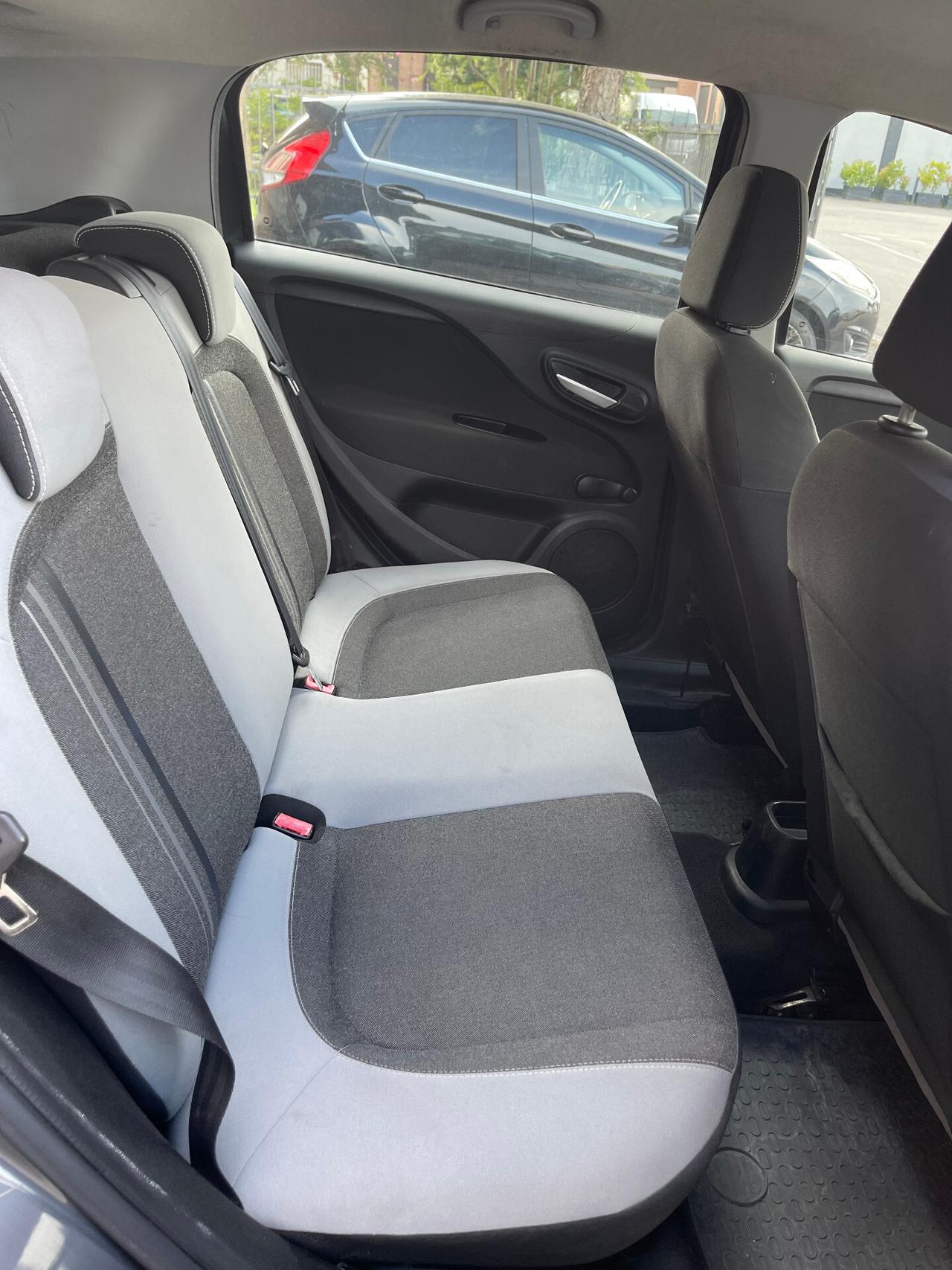 Fiat Punto 1.2 8V 5 porte Lounge