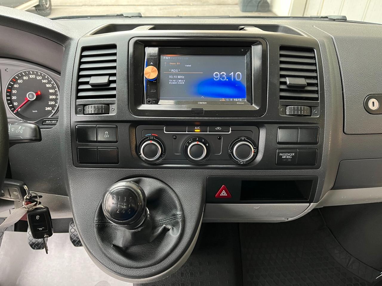 Volkswagen T5 Transporter 2.0TDI RIBALTABILE TRILA