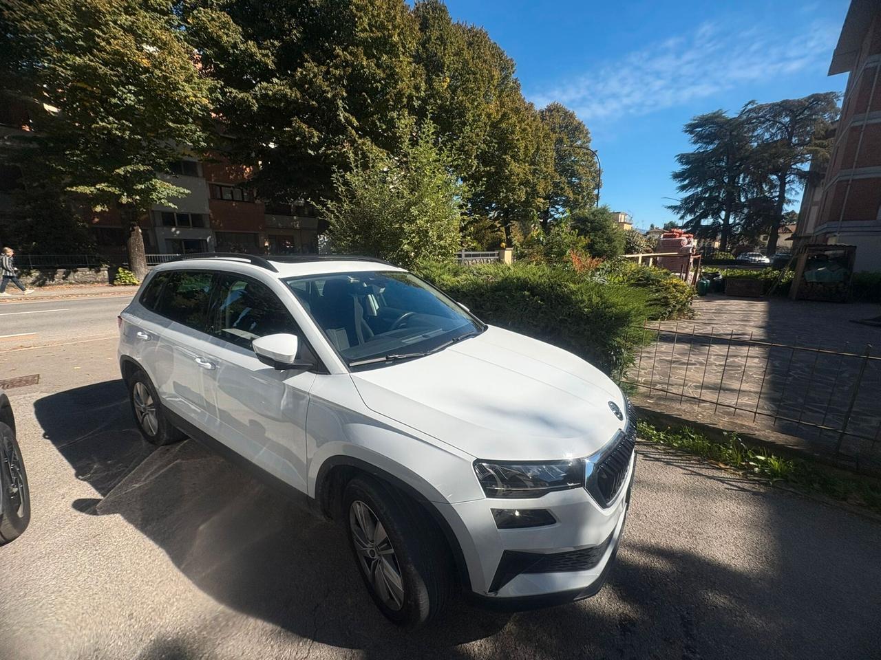 Skoda Karoq 1.5 TSI Executive VETTURA IN RIENTRO