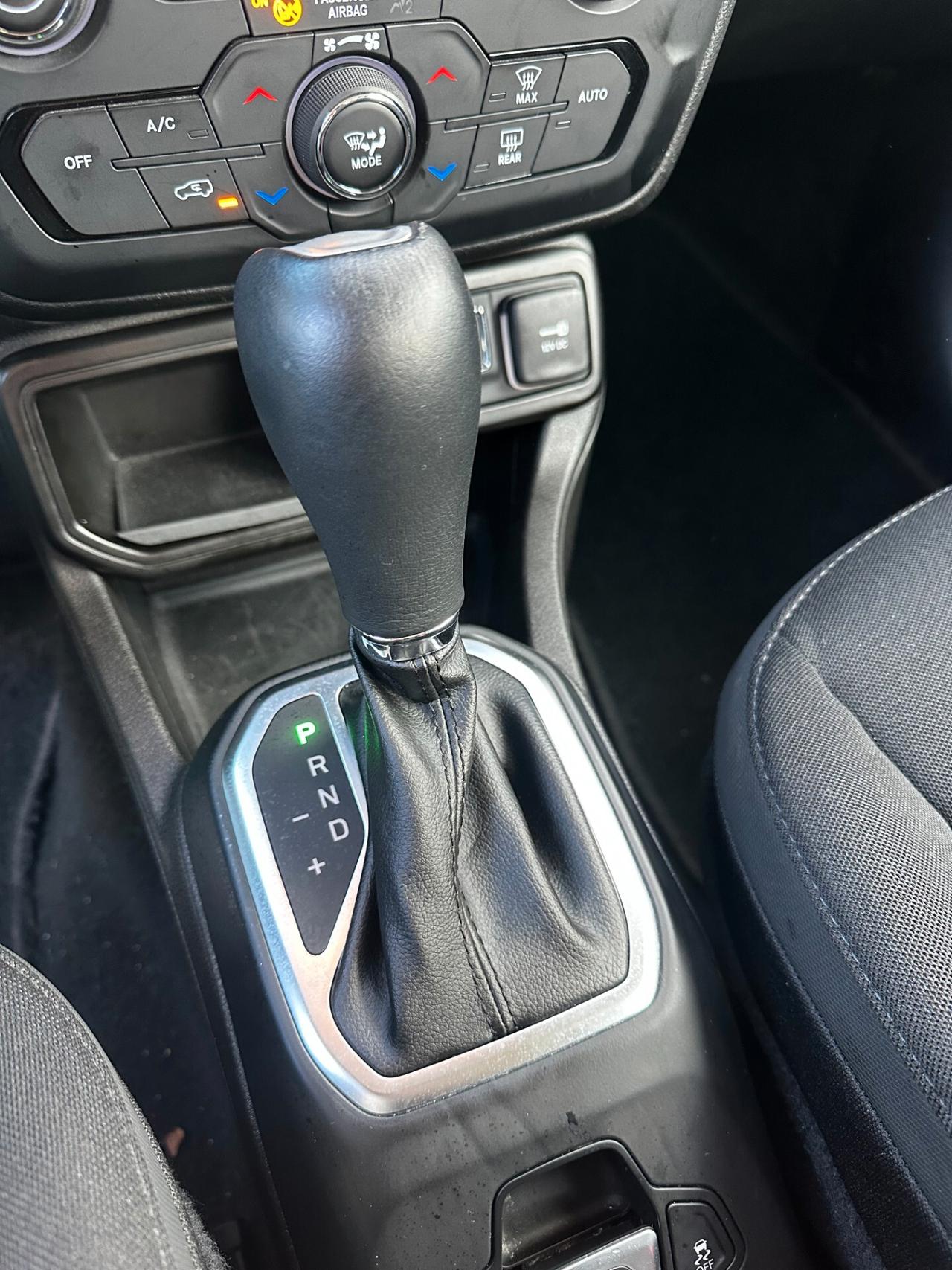 Jeep Renegade 1.5 Turbo T4 MHEV Limited