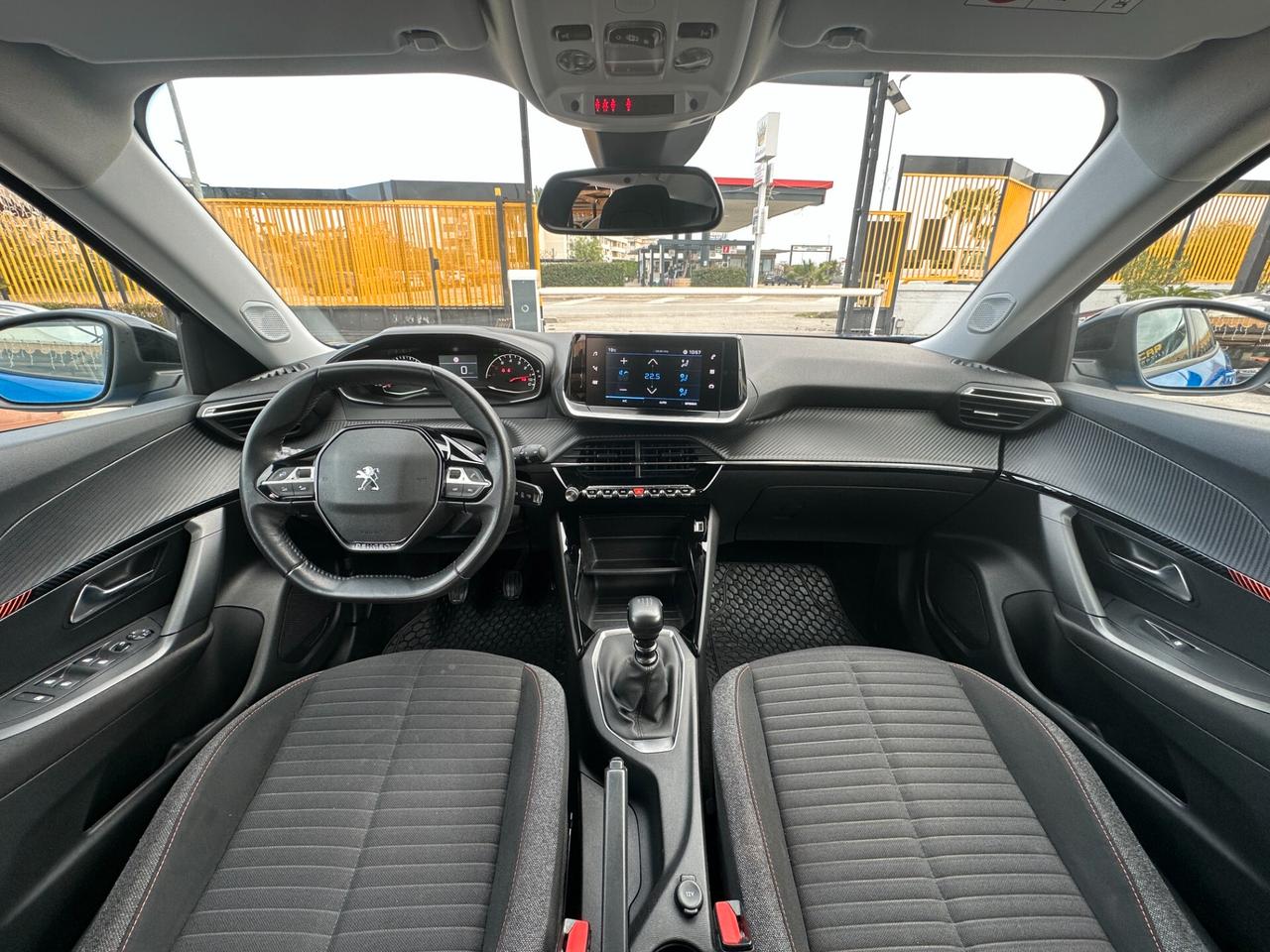 PEUGEOT 2008 1.2 PureTech 100 S&S Active Pack