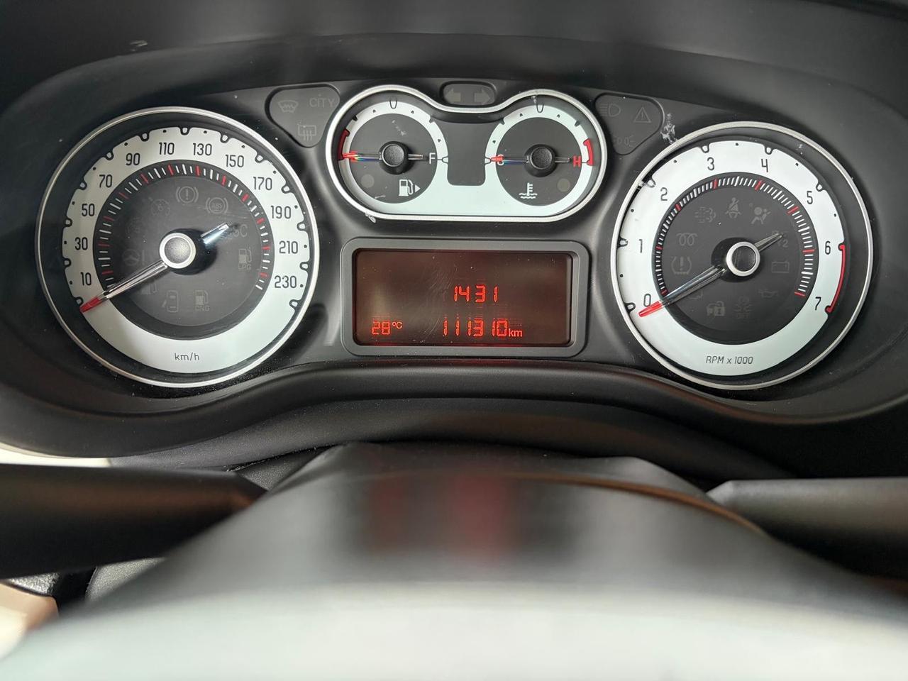Fiat 500L 1.4 95 CV Lounge