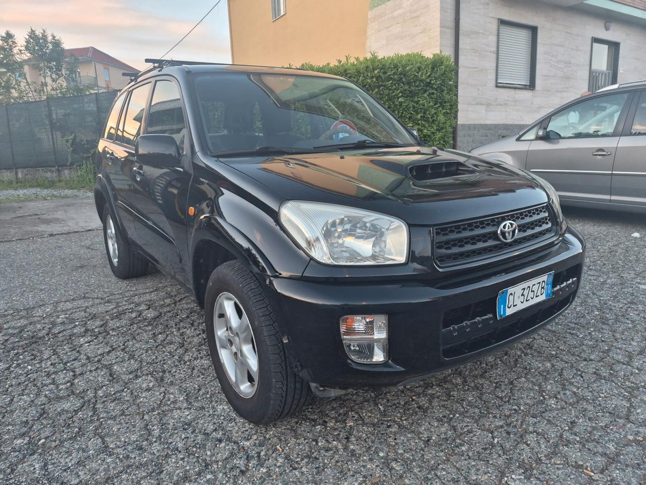 Toyota RAV 4 RAV4 2.0 Tdi D-4D cat 5 porte Sol