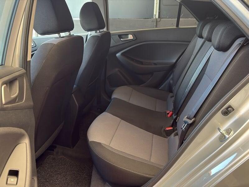 Hyundai i20 1.4 CRDi Sound Edition