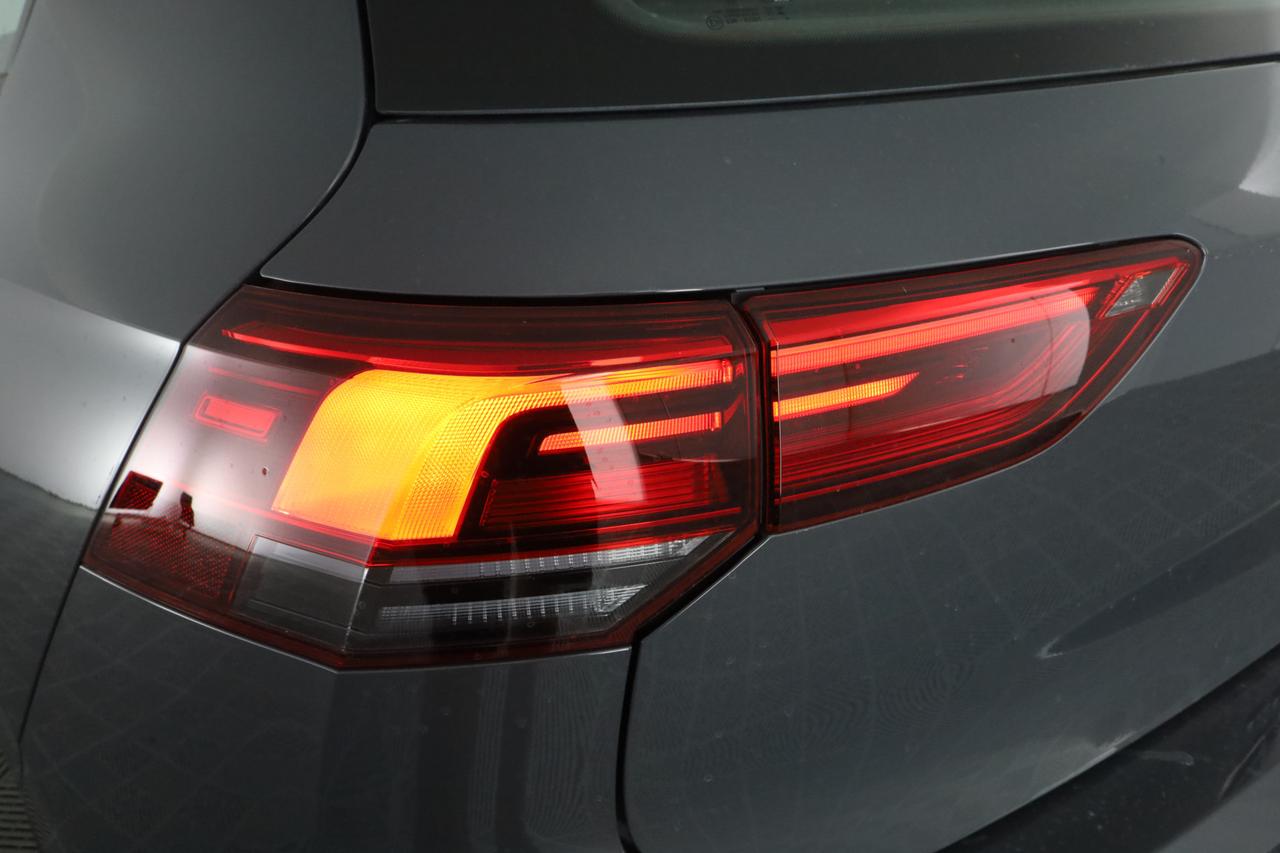 VOLKSWAGEN Golf 8ª serie Golf 1.0 TSI EVO Life