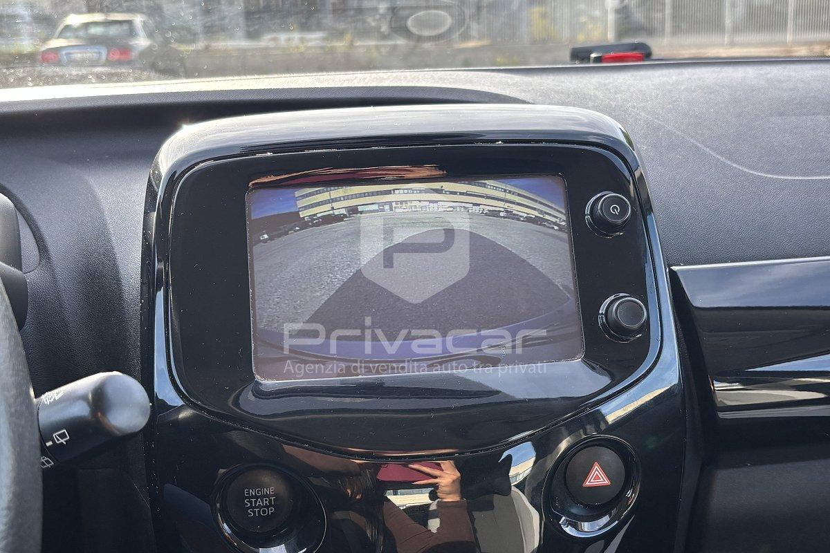 TOYOTA Aygo 1.0 VVT-i 69 CV 5 porte x-cool MMT