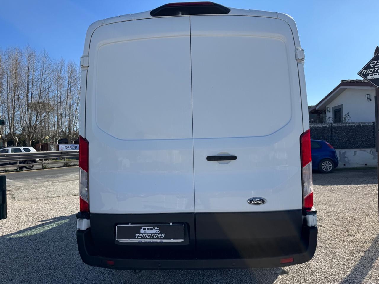Ford transit l2 h2