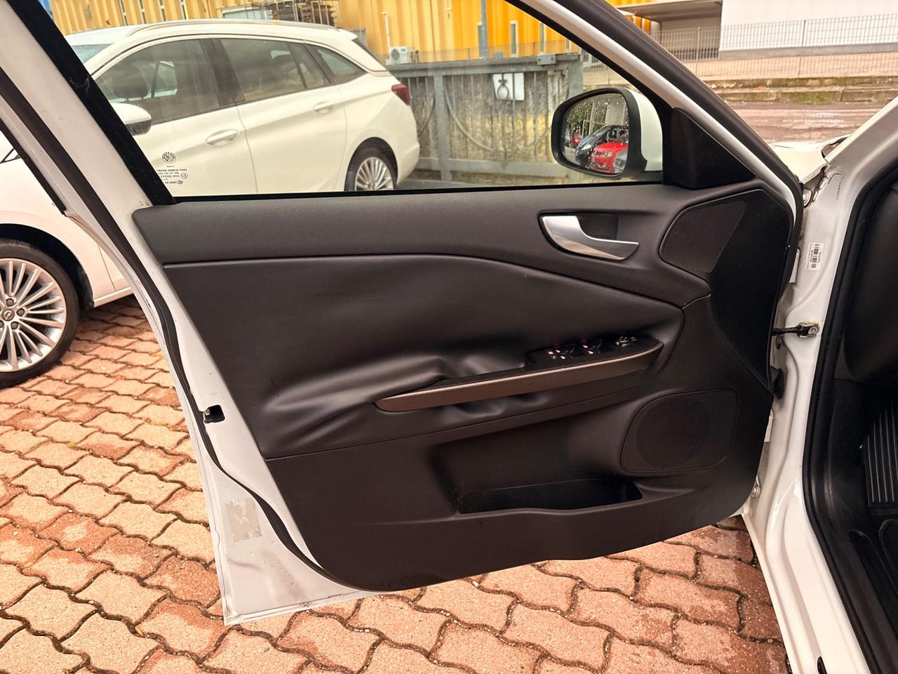 Alfa Romeo Giulietta 1.6 JTDm-2 105 CV Exclusive