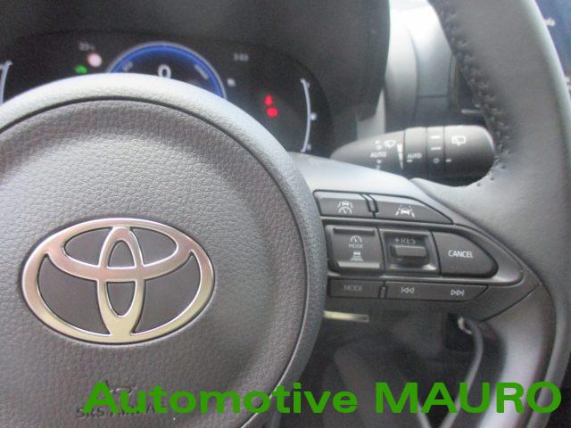 TOYOTA Yaris 1.5 Hybrid 5 porte Trend - NEOPATENTATI