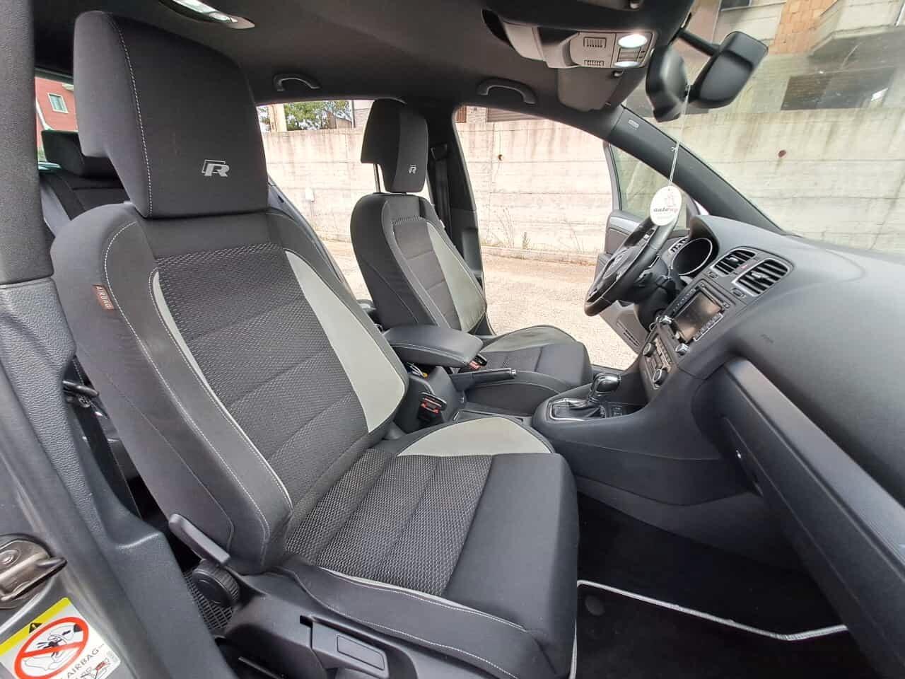 Volkswagen Golf 2.0 TSI 4mot. DSG 5p. R
