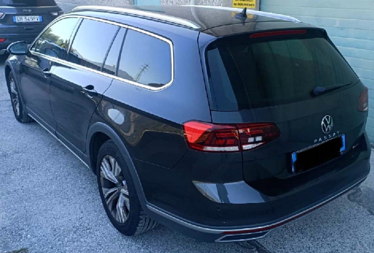 Volkswagen Passat Alltrack 2.0 TDI 200 CV 4MOTION DSG