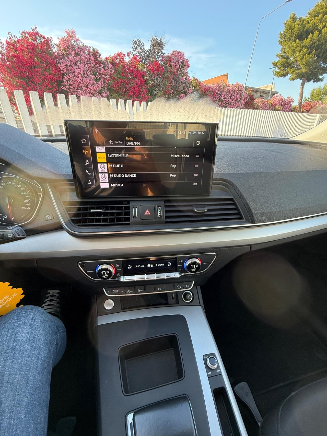 Audi Q5 30 TDI S tronic line plus