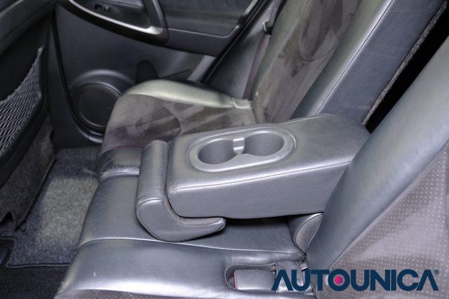 TOYOTA RAV 4 MY23 RAV4 2.2 D-4D 150 CV DPF EXCLUSIVE