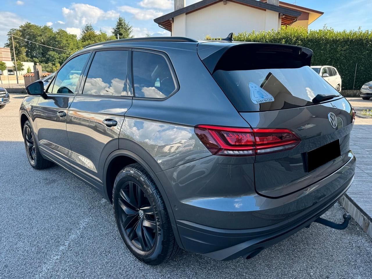 Volkswagen Touareg 3.0 V6 TDI SCR Black Style