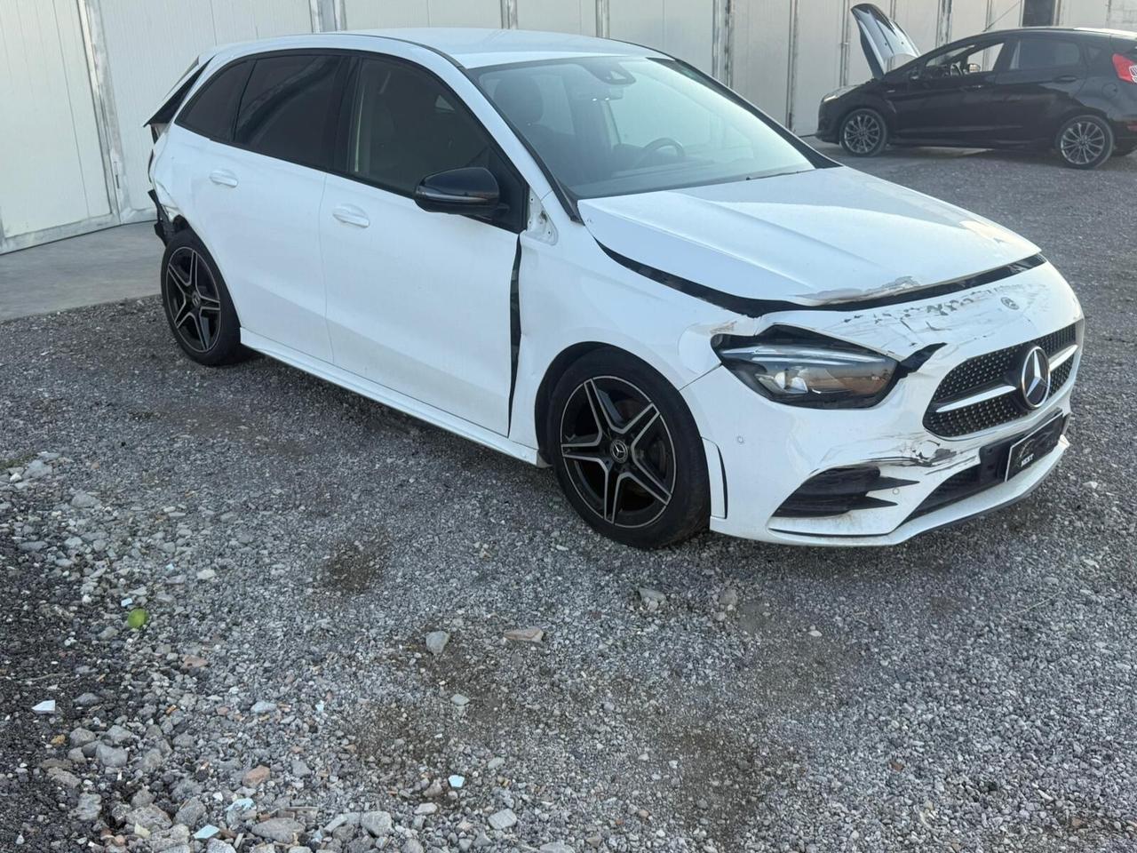 Mercedes-benz B 180 Automatic Premium AMG
